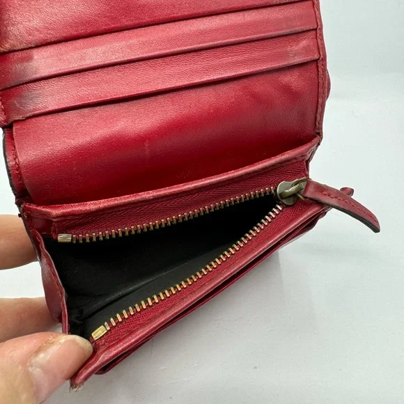 Gucci Red Cherry Embossed Wallet - Picture 6 of 8